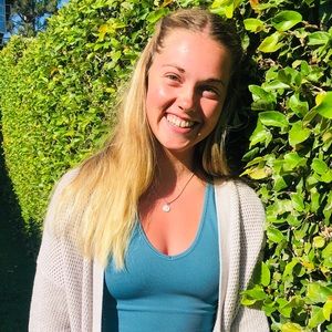 Meet your Posher, Hannah